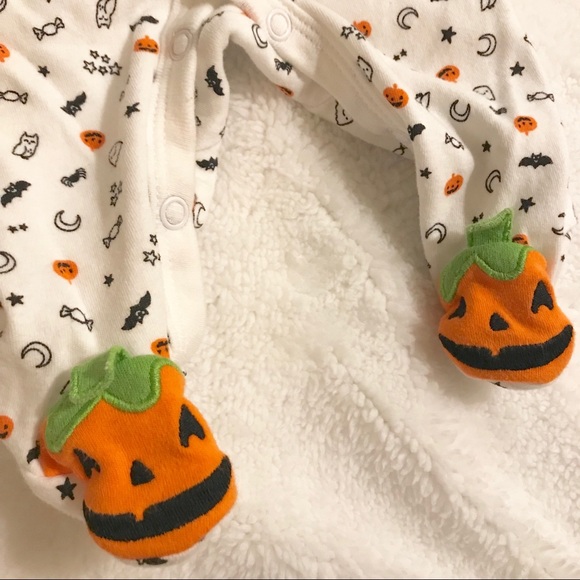 Halloween newborn sleeper - Picture 2 of 4
